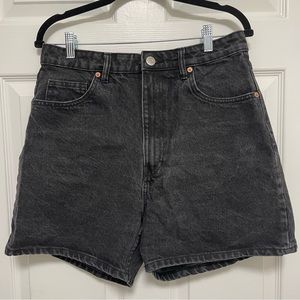 ZARA High Waisted Mom Fit Shorts